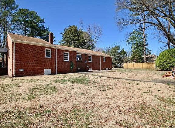 4th image of 7511 Edgewood Ave