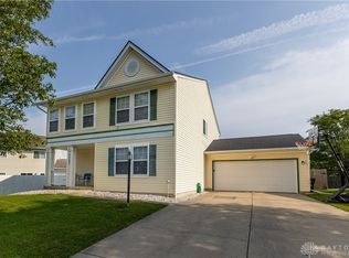 1107 Sunset Dr, Englewood, OH 45322