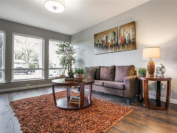 5th image of 3135 Flowerdale Ln