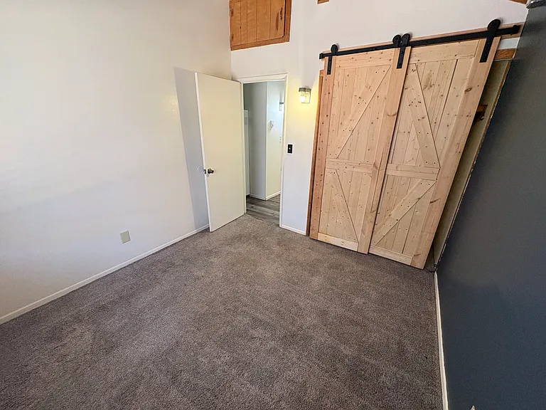 2112 4th Ln — Photo 6