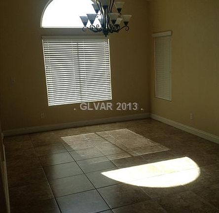 5th image of 259 McNerney Dr