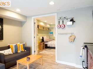 723 Harvard St NW #B, Washington, DC 20001