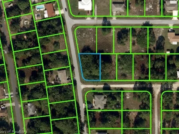 216 Silver Ct, Lake Placid, FL 33852
