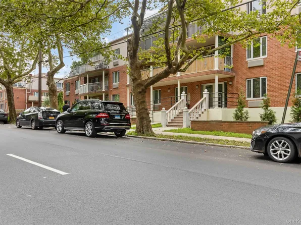 6434 Grand Central Parkway #1E, Forest Hills, NY 11375