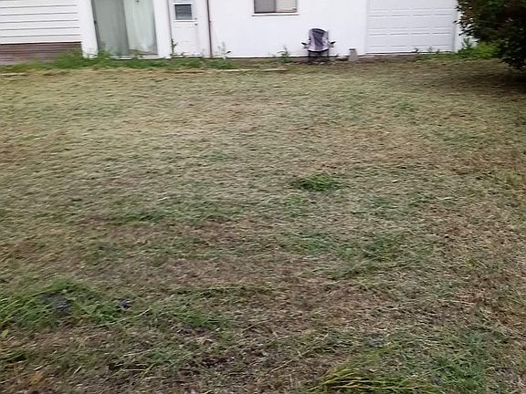 3rd image of 18823 E Jackson Dr