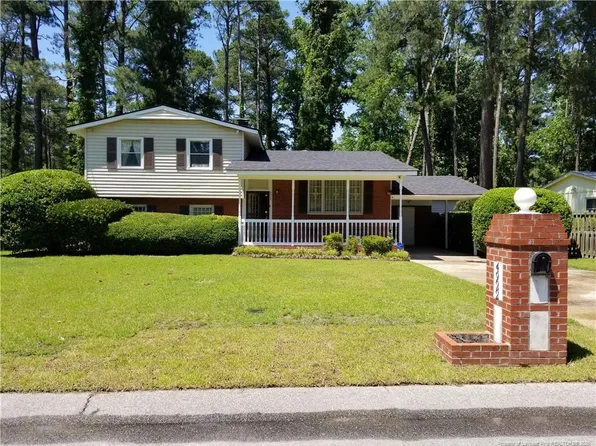 4922 Inverness Dr, Fayetteville, NC 28304