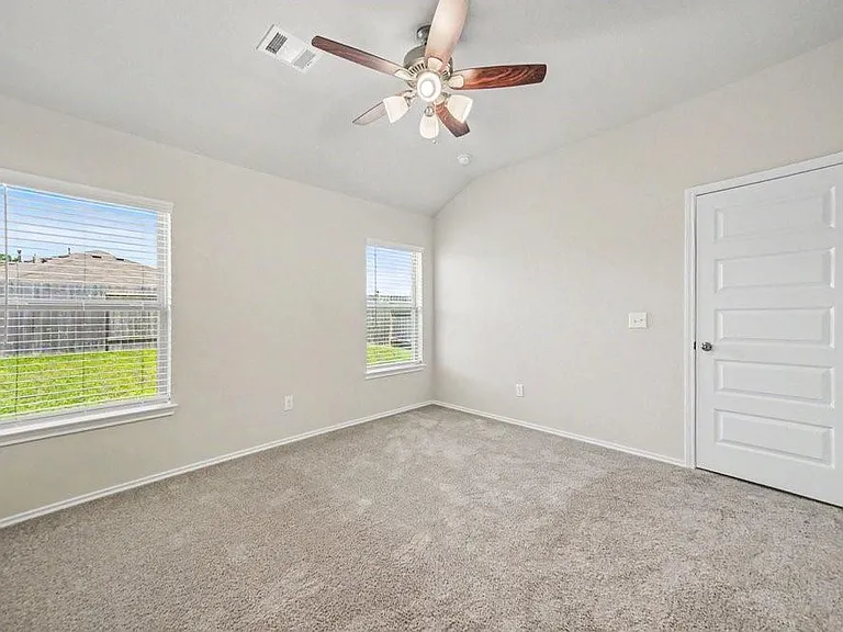 260 Gallant Front Trl — Photo 12