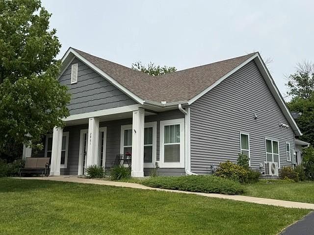 2nd image of 2801 Hanson Ave