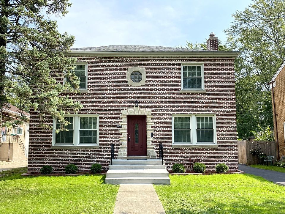 1st image of 11623 S Longwood Dr