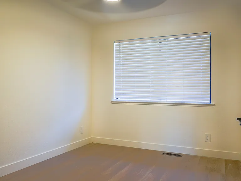 1807 Novato Blvd #G — Photo 18