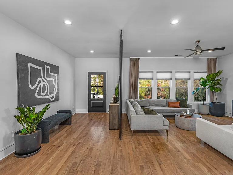3020 Palm Ave — Photo 19