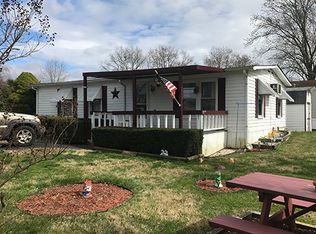 30 Oxford Cir, West Grove, PA 19390