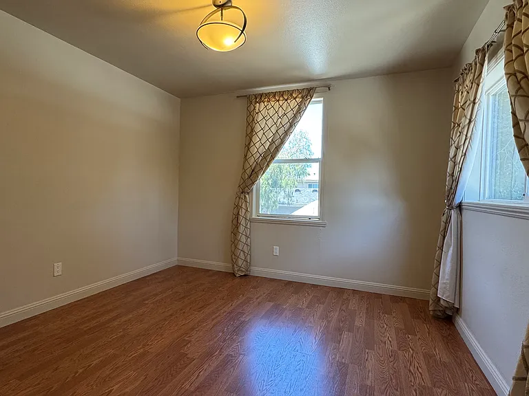 upstairs second bedroom