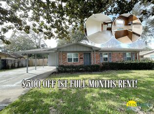 637 Golf Course Dr, Fort Walton Beach, FL 32547