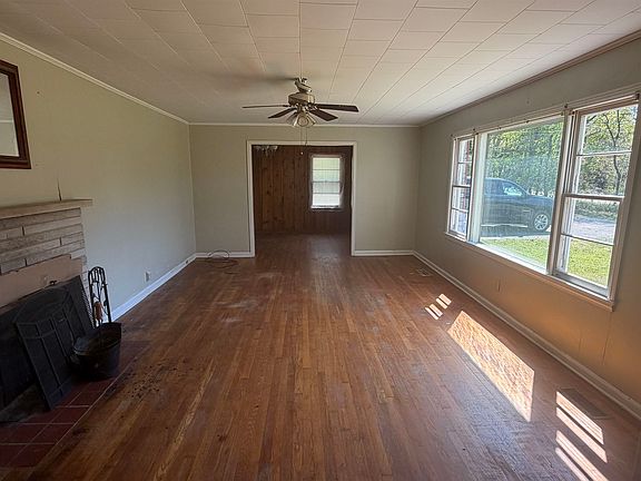 5th image of 5470 Frankfort Rd