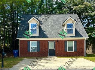 101 Twin Pines Ct, Dallas, GA 30132