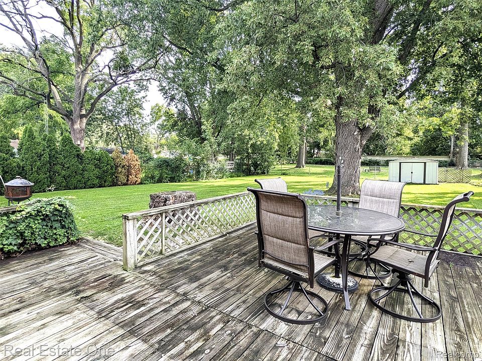 23106 Cunningham Ave, photo 22