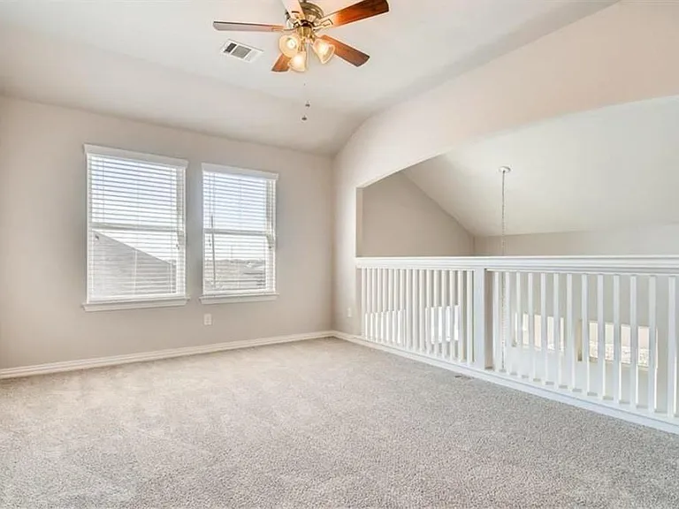 117 Mollie Dr — Photo 5
