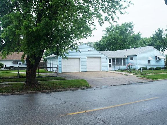 4th image of 3501 Avenue G