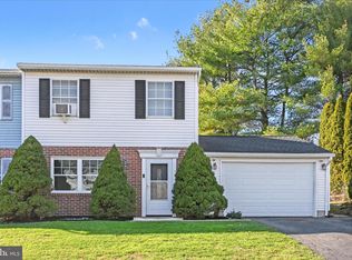 1053 Williamsburg Rd, Lancaster, PA 17603