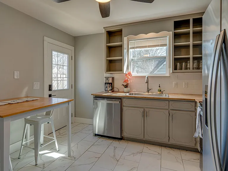 1214 Pennock Ave #1 — Photo 20