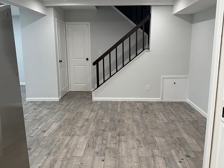 203 Springmeadow Dr #B — Photo 4