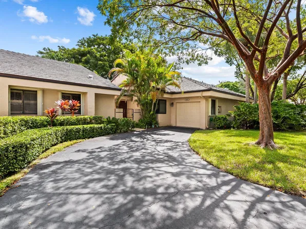 9325 N Chelsea Drive N, Plantation, FL 33324