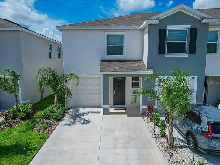 472 Mangrove Shade Cir — Photo 1