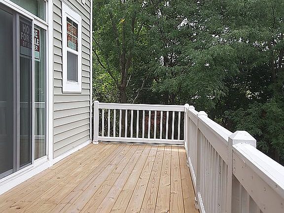 4th image of 5590 Cambridge Way