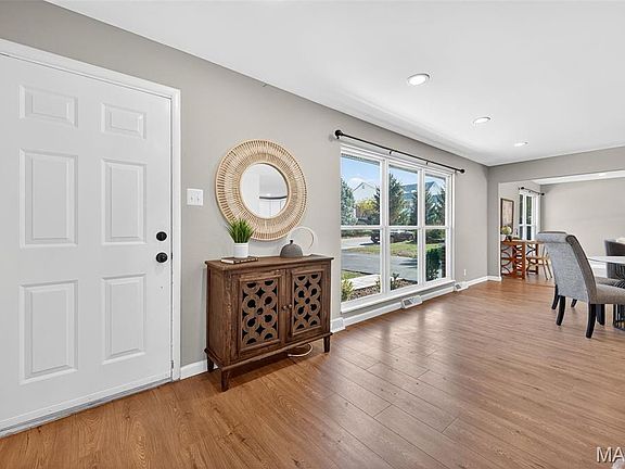 4th image of 1223 Olivette Dr