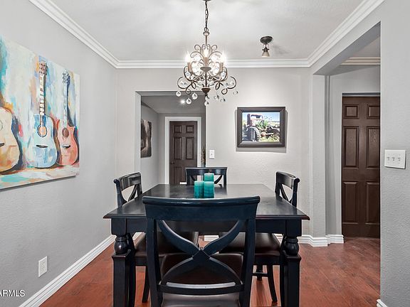 5th image of 1301 E HIGHLAND Avenue