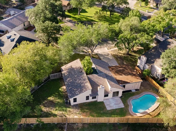 13907 Briarmeadow St, San Antonio, TX 78217