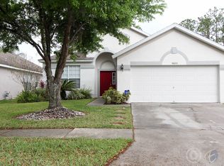 5605 Hawklake Rd, Lithia, FL 33547