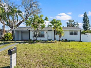 2003 6th Pl SW, Largo, FL 33770