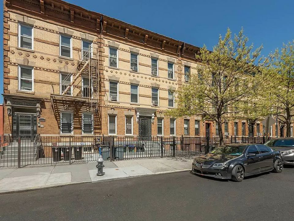 1st image of 3040 42nd St APT 1