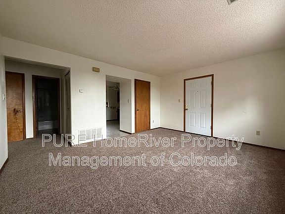 2nd image of 1122 Yuma St APT B