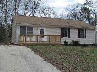 15803 Gary Ave, Chester, VA 23831