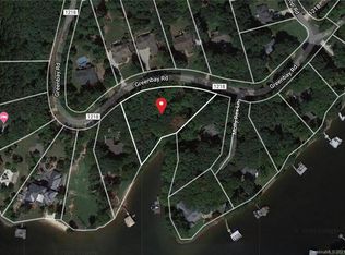 454 Greenbay Rd, Mooresville, NC 28117