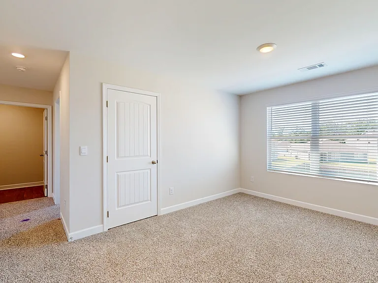 7726 Shaddix St — Photo 36