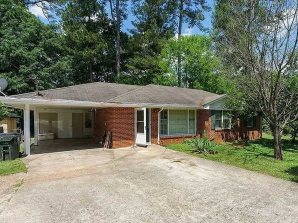 2888 Shallowford Rd, Atlanta, GA 30341