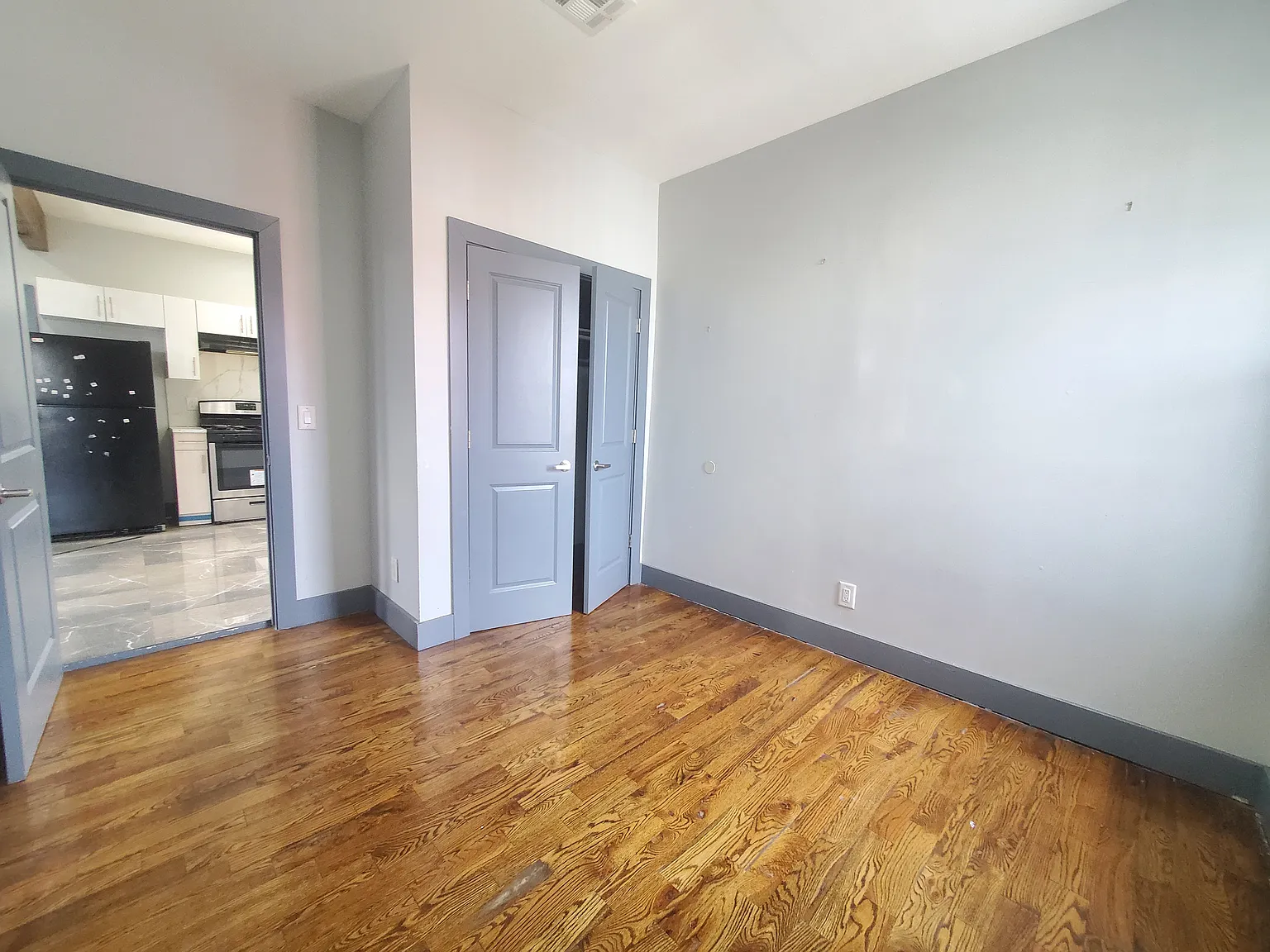 2 bed, 800 sqft, $1,895 — Photo 2