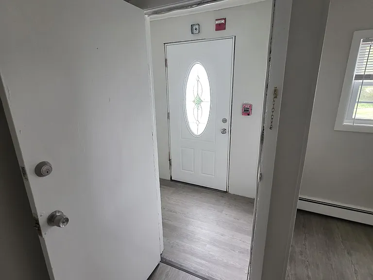 819 Douglas Turnpike — Photo 1