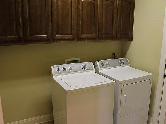 4th image of 11809 Woodland Hills Trl