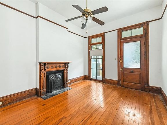 4th image of 6036-38 Constance St
