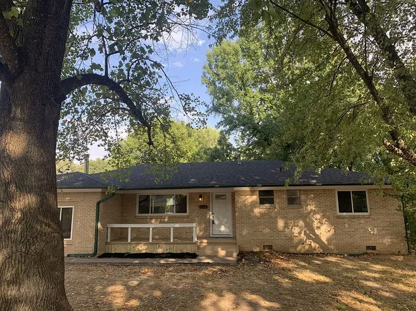 603 Lawndale Dr, Springdale, AR 72764
