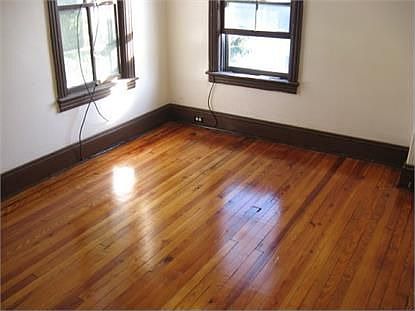5th image of 320 Grant St