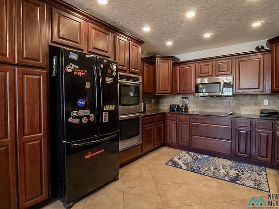 4th image of 2204 Boxwood Cir