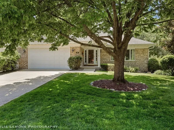 46 Coventry Chase, Joliet, IL 60431