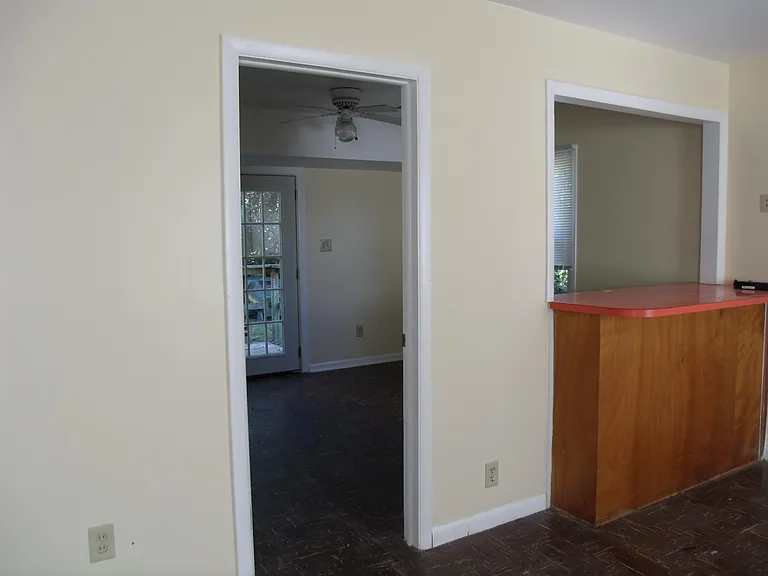 324 Shoreline Dr — Photo 12