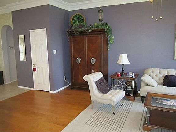 5th image of 10305 Stone Falls Ln